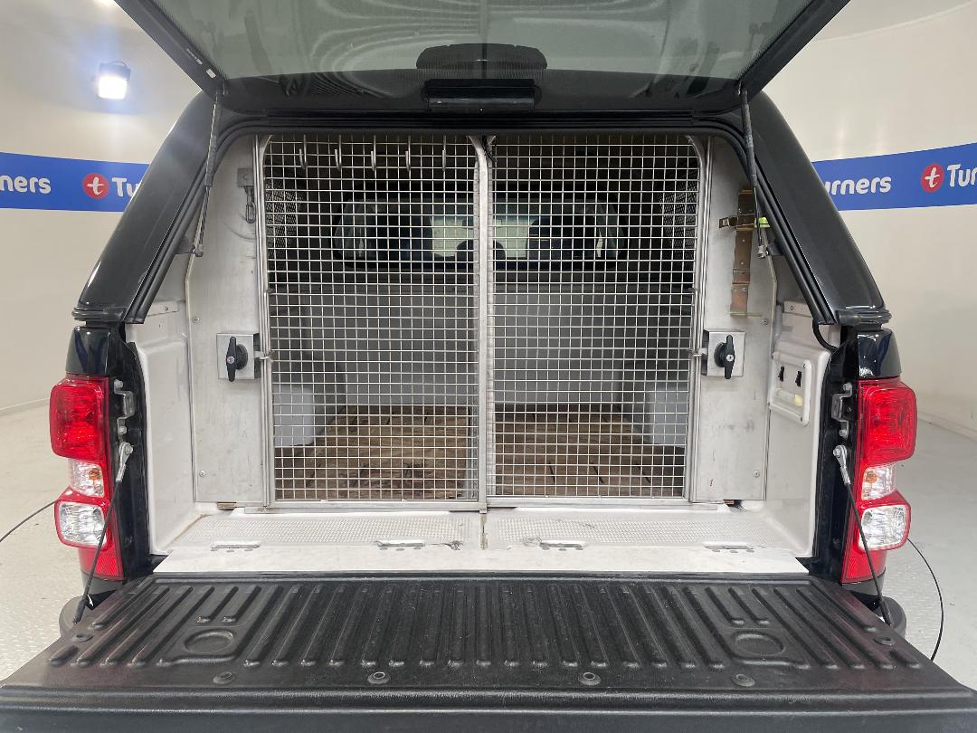 Photo '14' of Holden Colorado