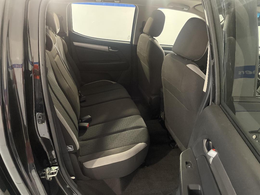 Photo '20' of Holden Colorado