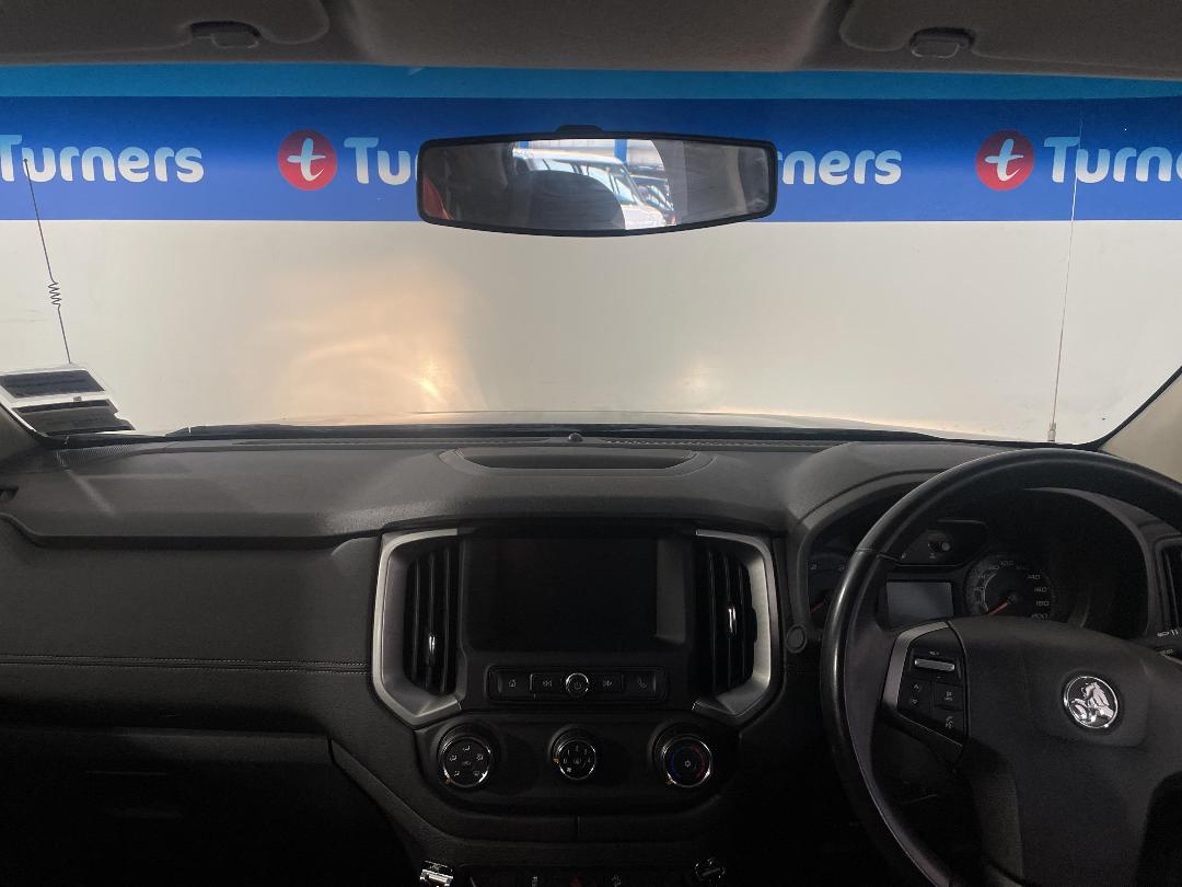 Photo '17' of Holden Colorado