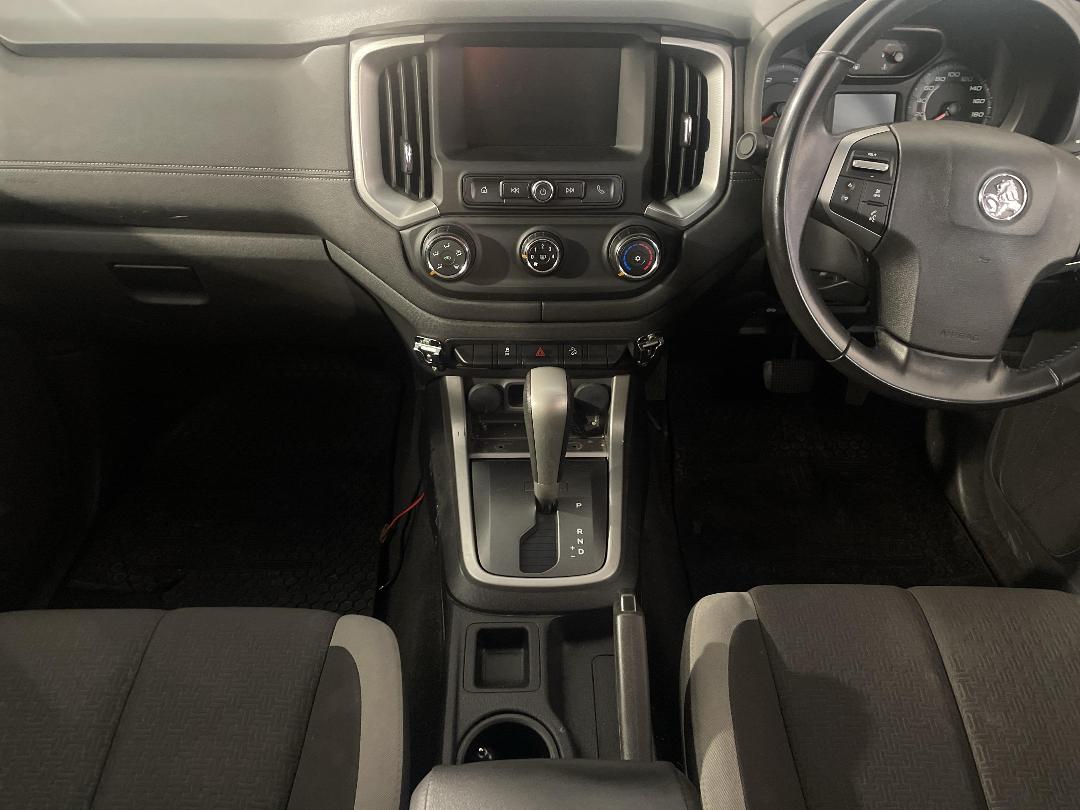 Photo '18' of Holden Colorado