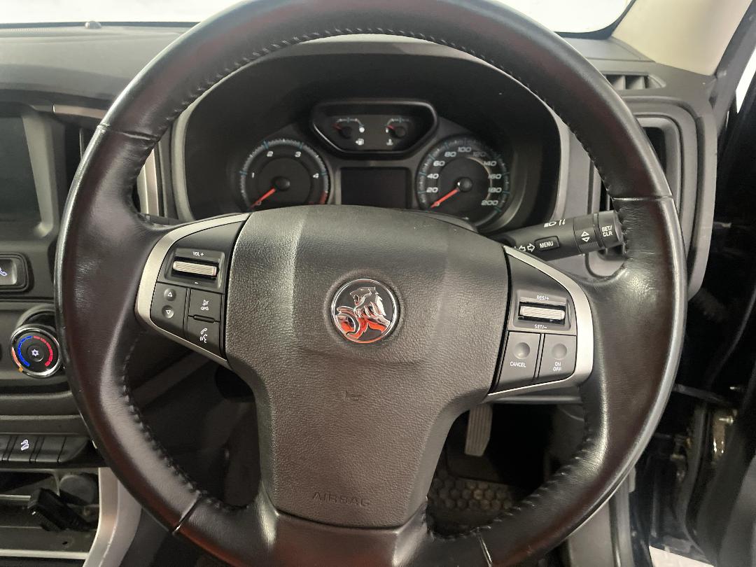 Photo '28' of Holden Colorado