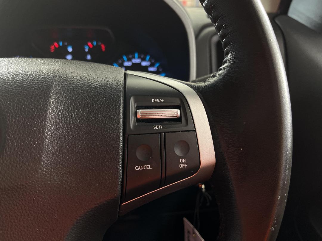 Photo '26' of Holden Colorado