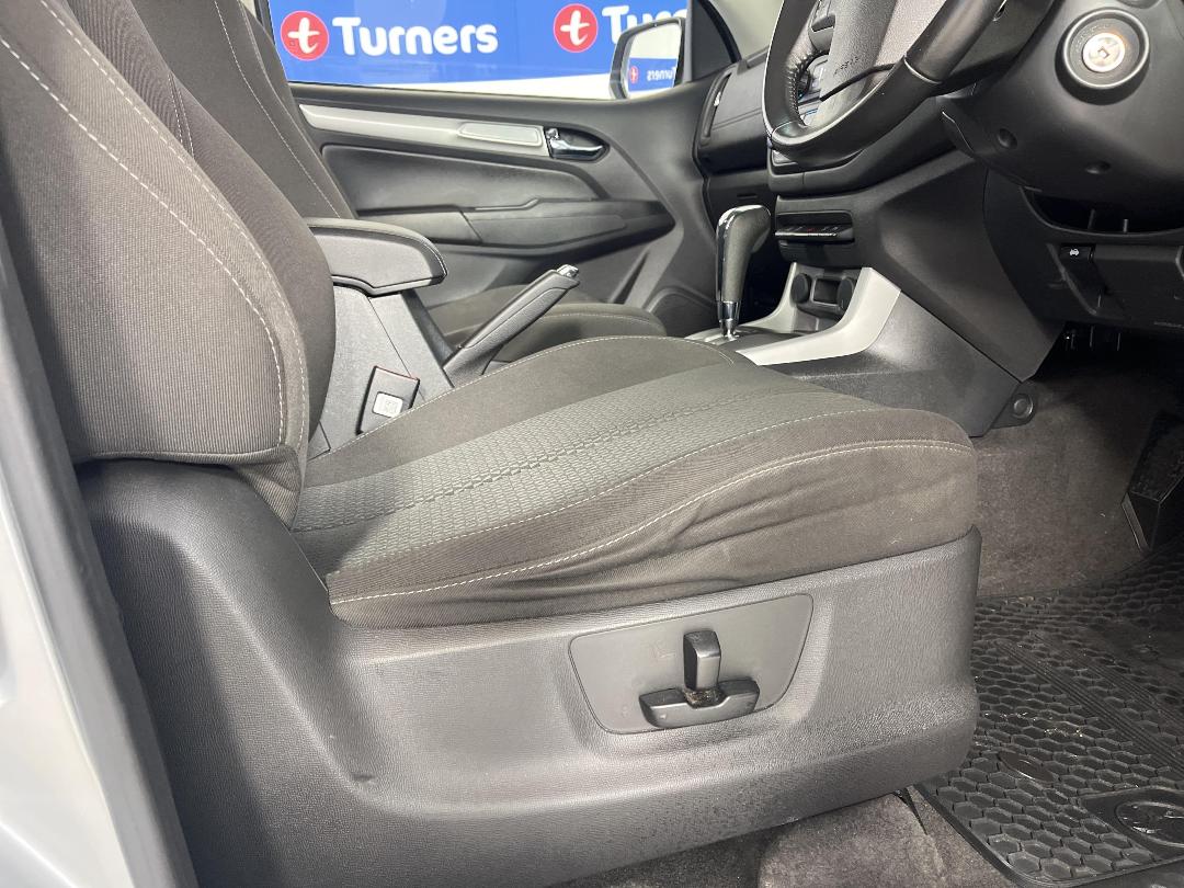 Photo '16' of Holden Colorado