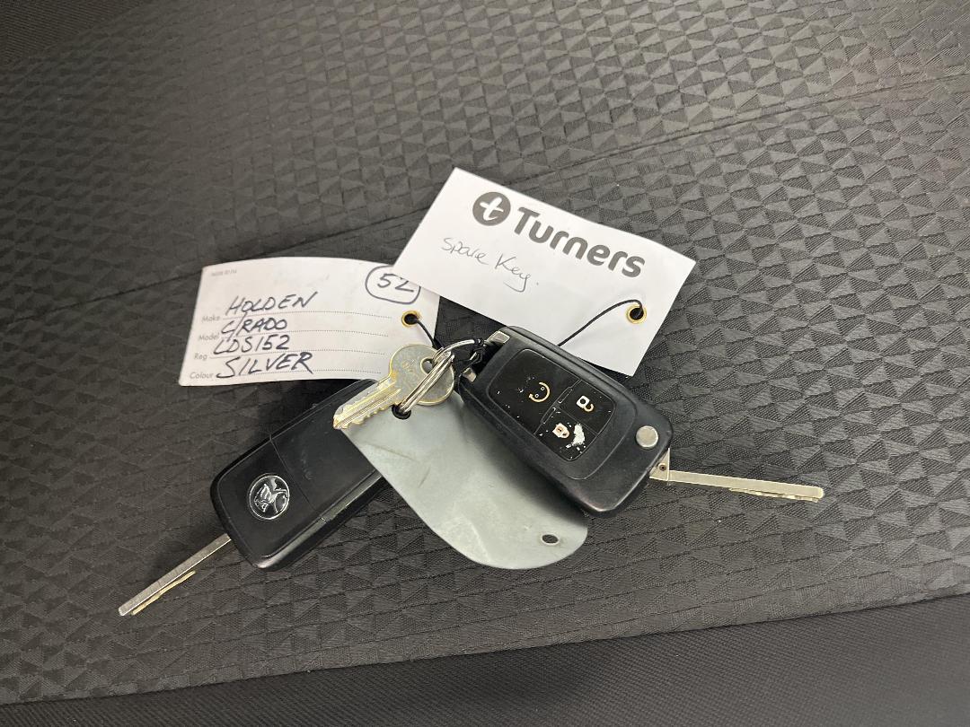 Photo '22' of Holden Colorado