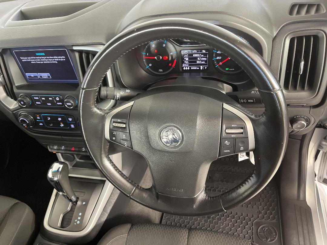 Photo '25' of Holden Colorado