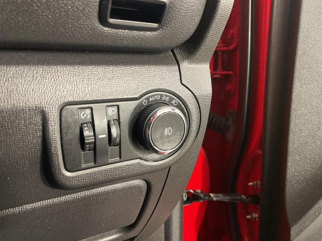 Photo '29' of Holden Colorado