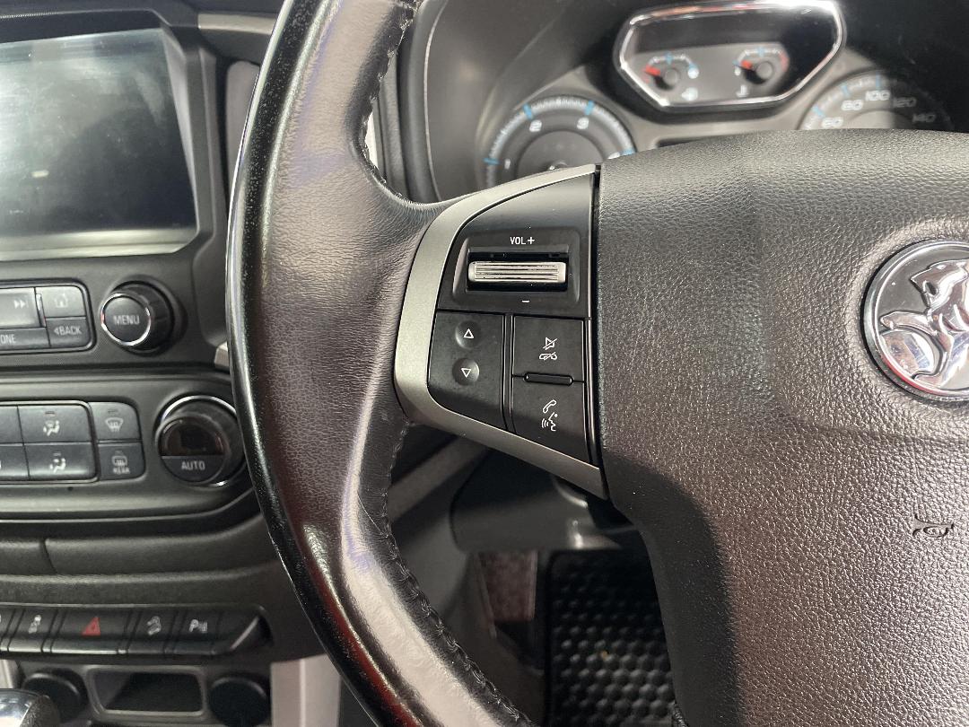 Photo '27' of Holden Colorado