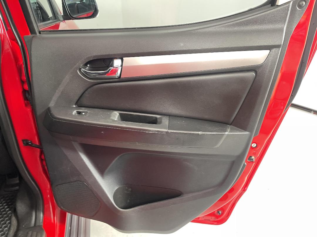 Photo '19' of Holden Colorado