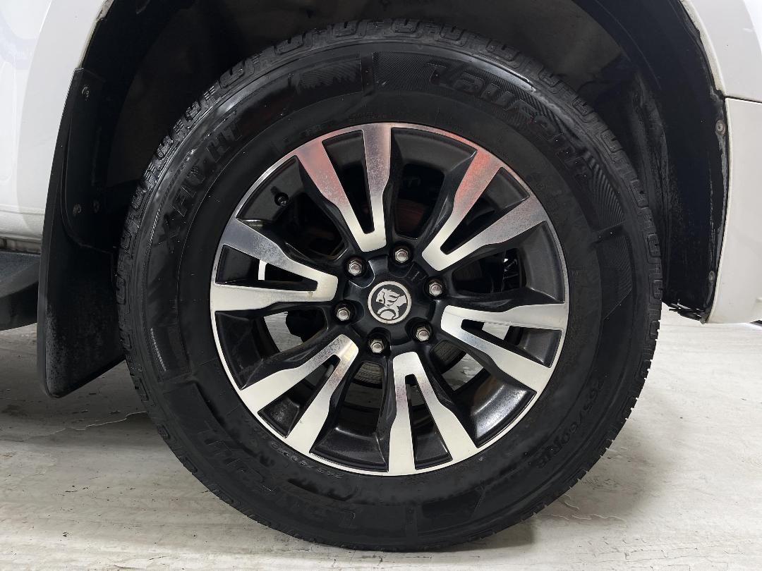 Photo '9' of Holden Colorado