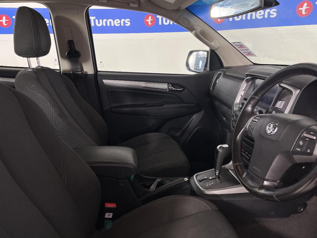 Photo '16' of Holden Colorado