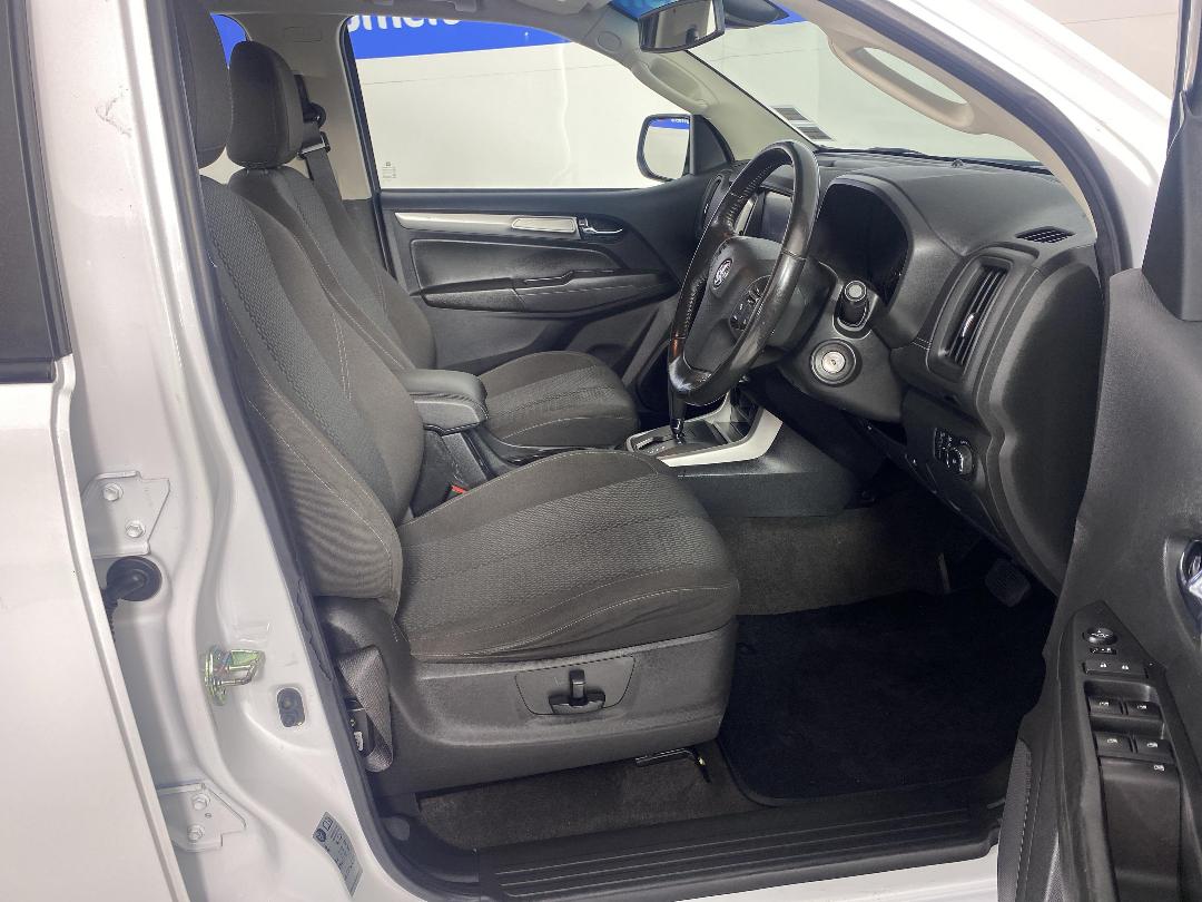 Photo '16' of Holden Colorado