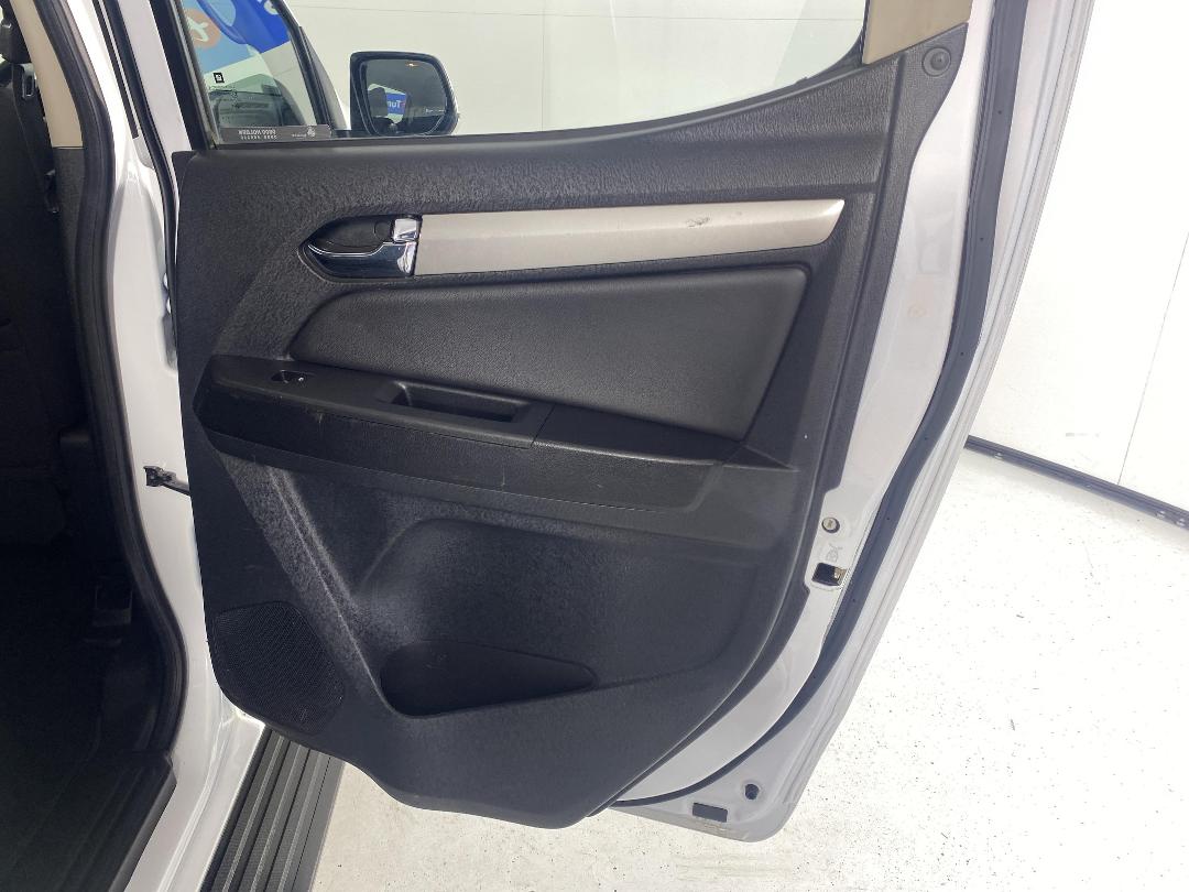 Photo '19' of Holden Colorado