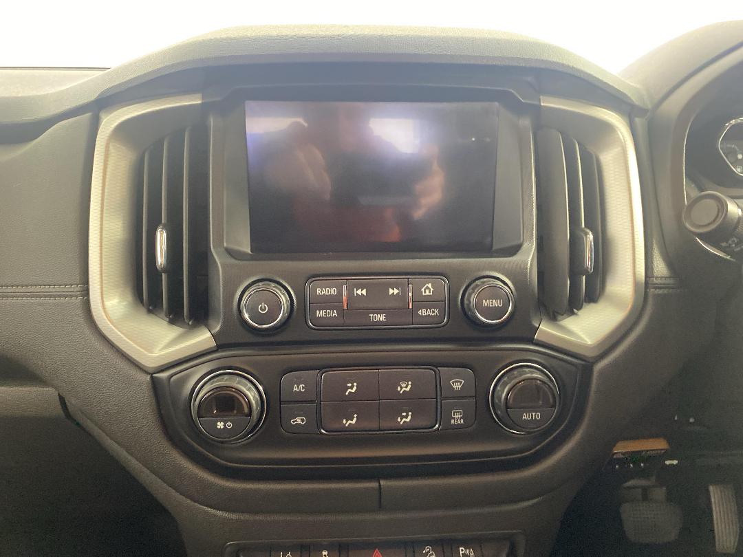 Photo '18' of Holden Colorado