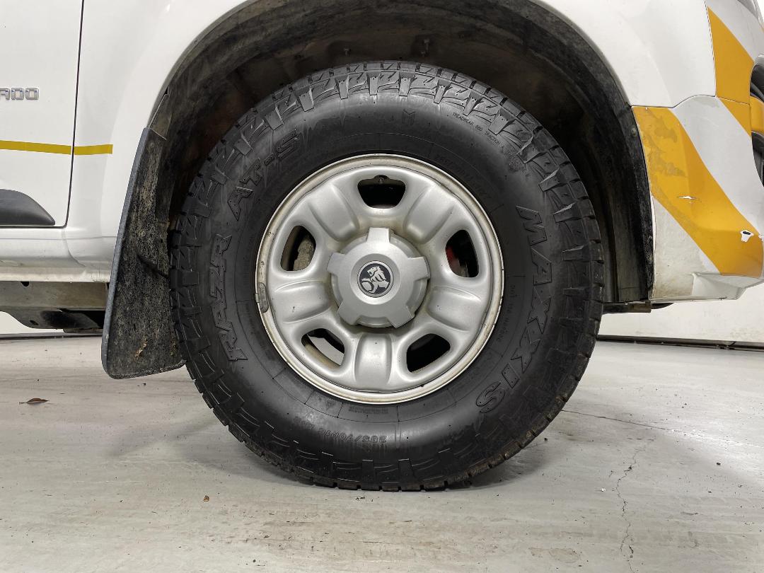 Photo '9' of Holden Colorado