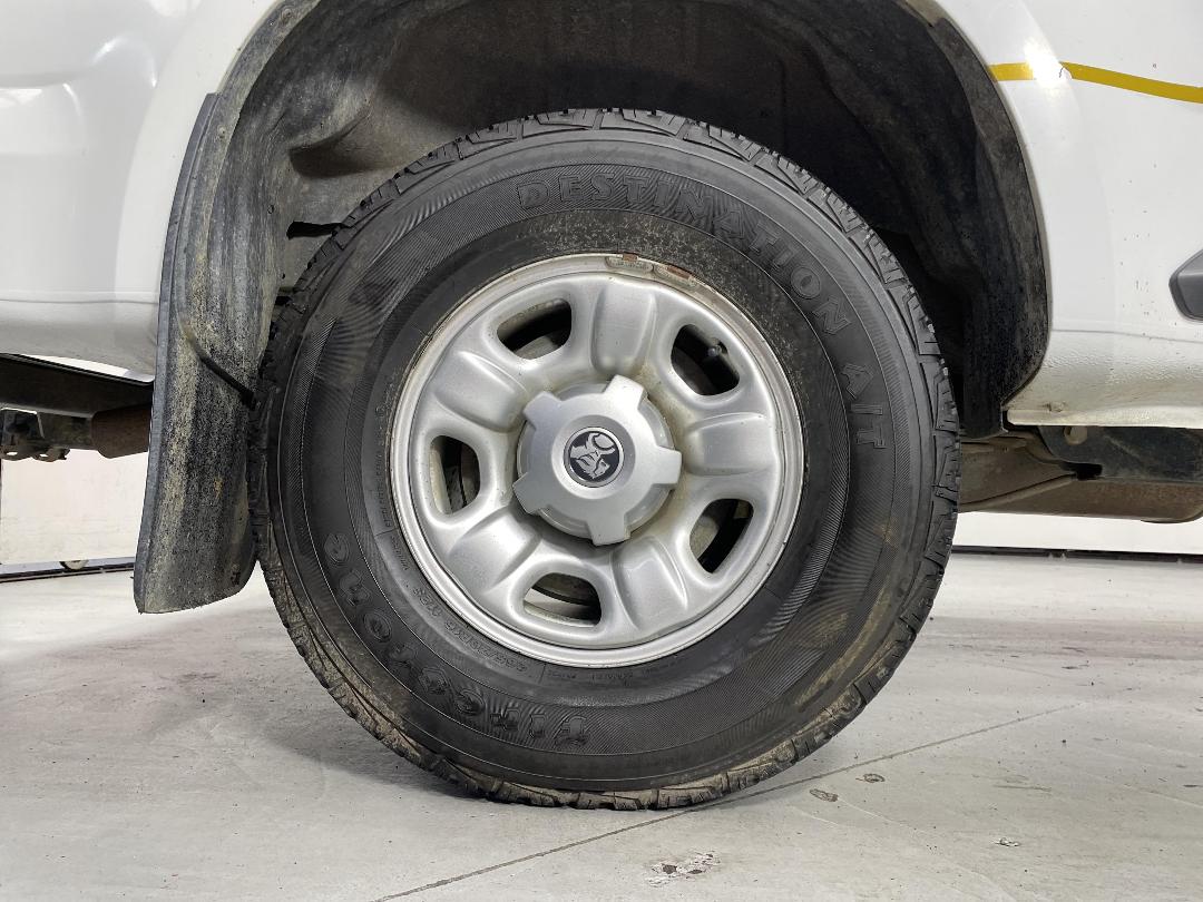 Photo '12' of Holden Colorado