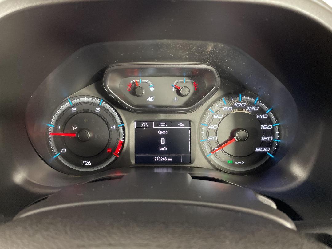 Photo '20' of Holden Colorado