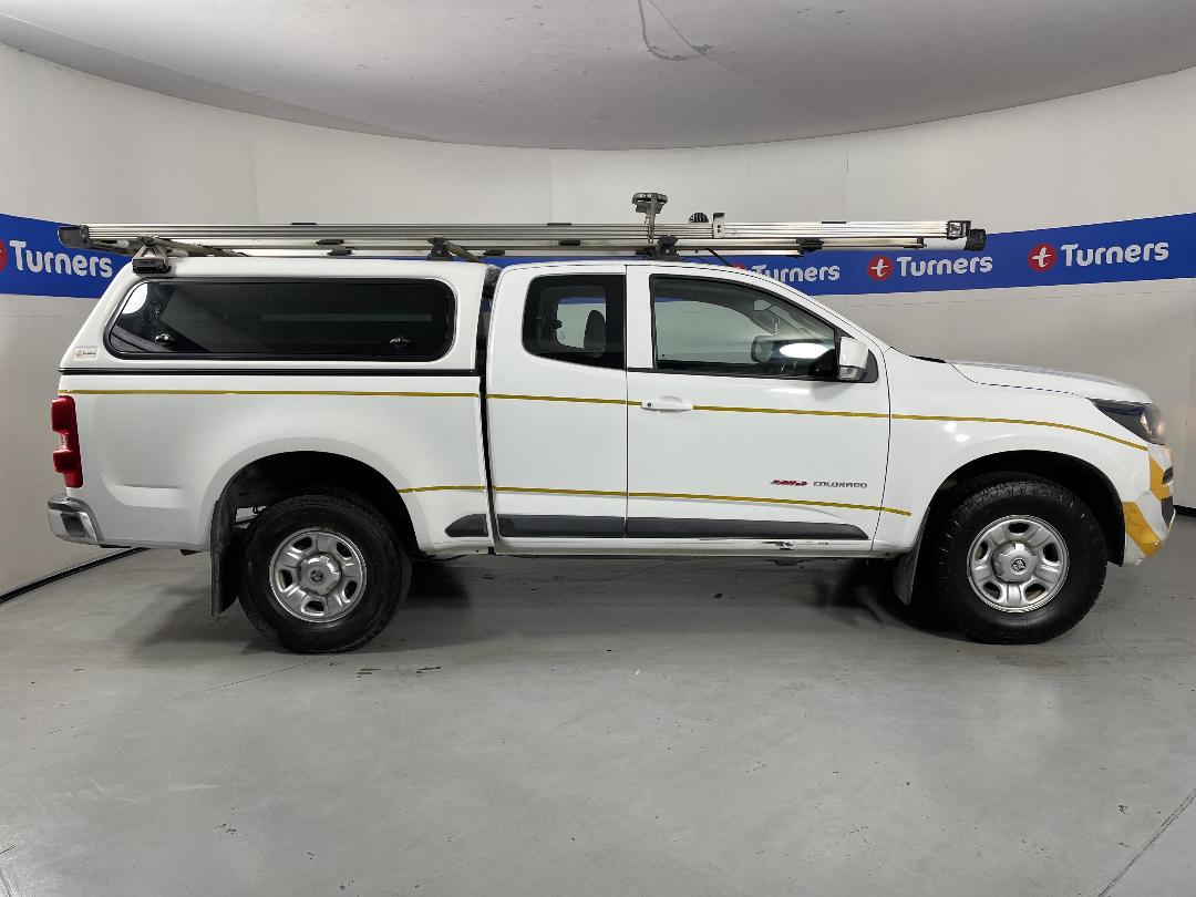 Photo '22' of Holden Colorado