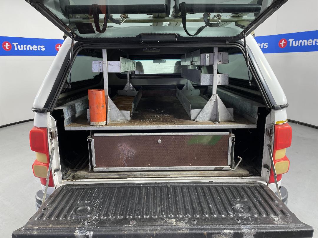 Photo '14' of Holden Colorado