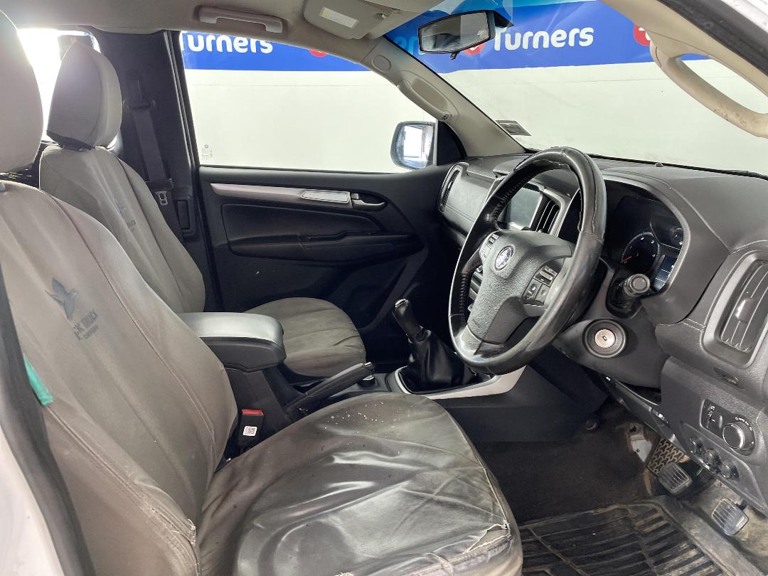 Photo '16' of Holden Colorado