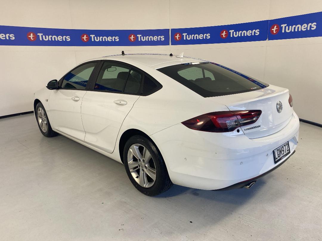 Photo '5' of Holden Commodore