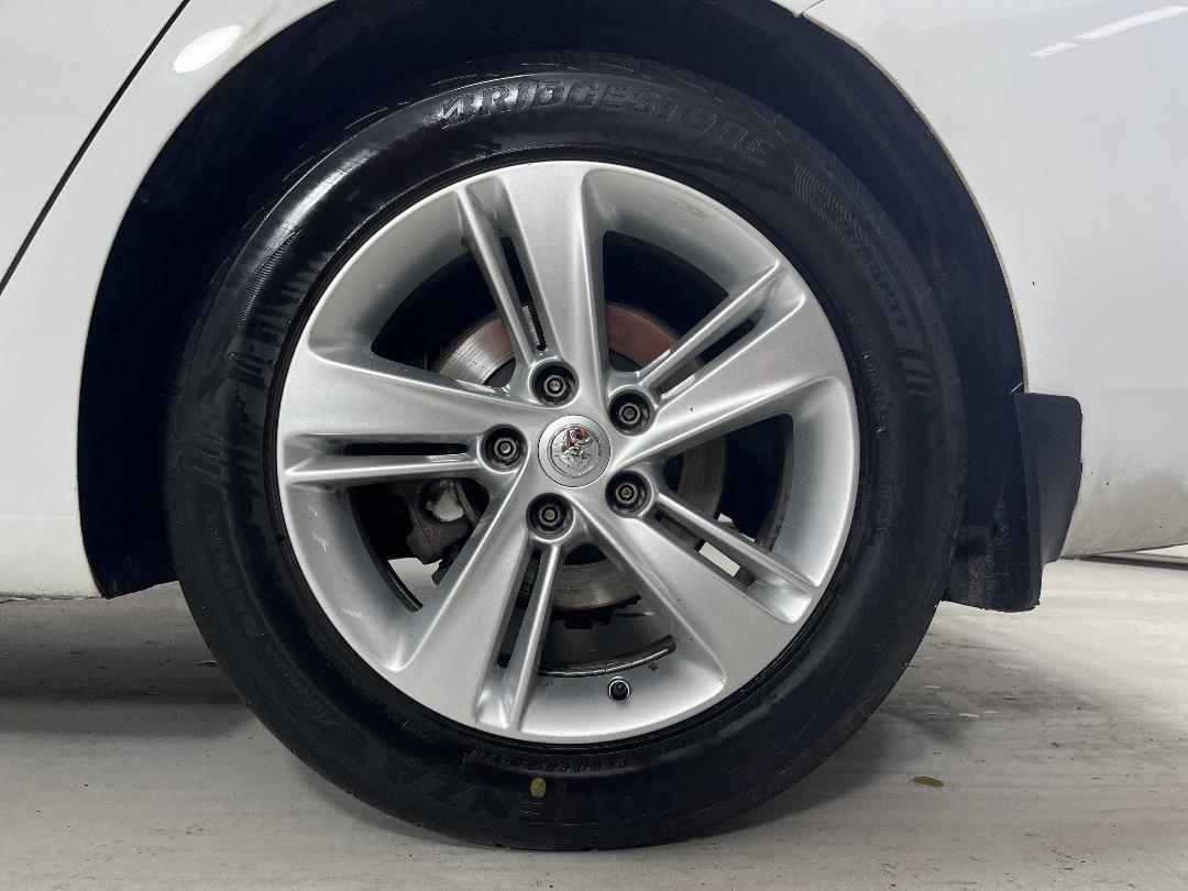 Photo '11' of Holden Commodore