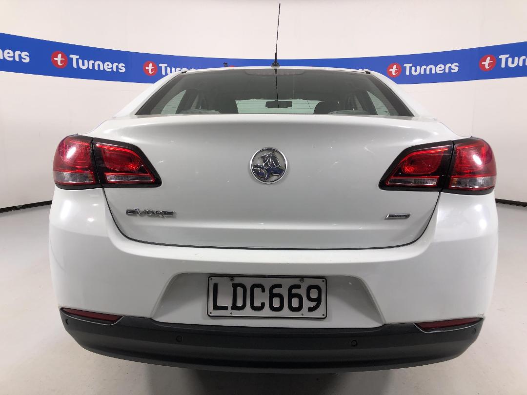 Photo '6' of Holden Commodore