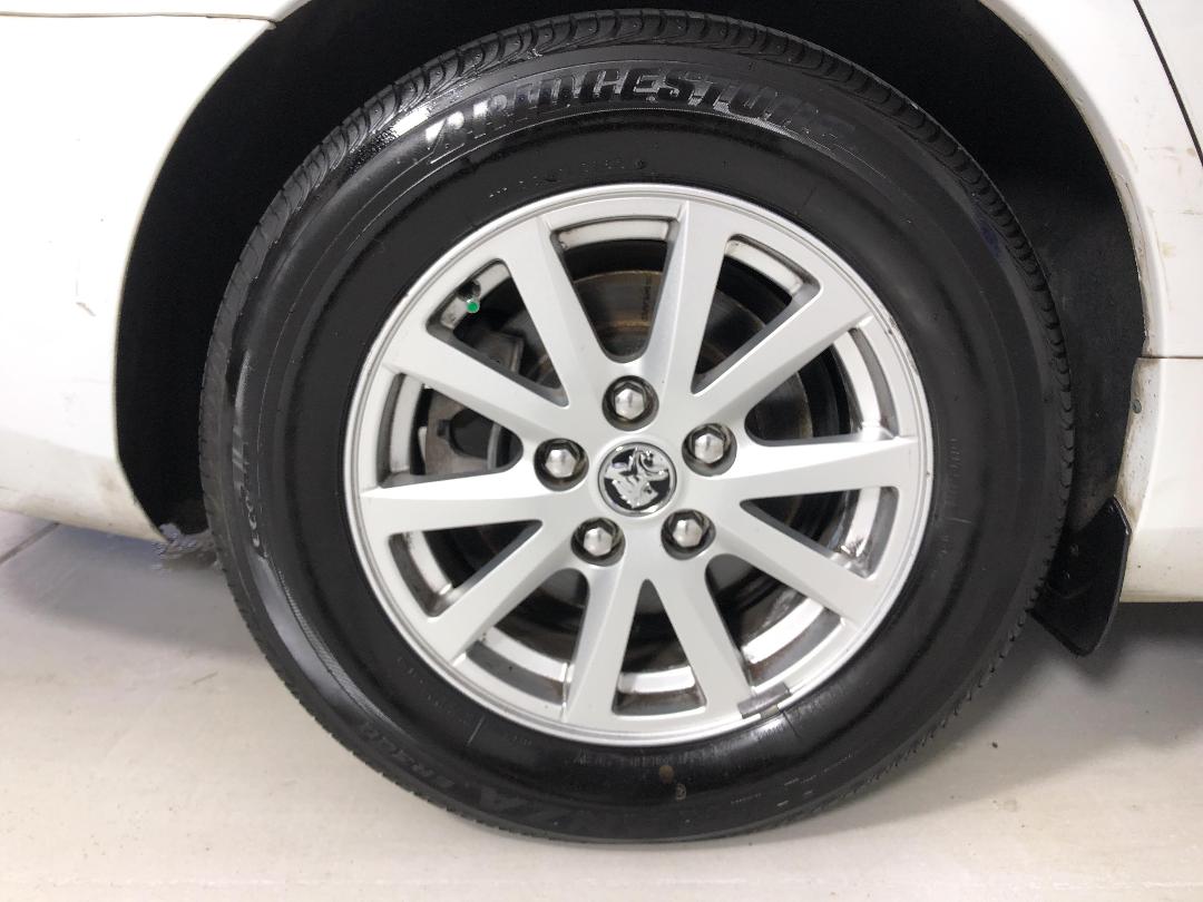 Photo '12' of Holden Commodore