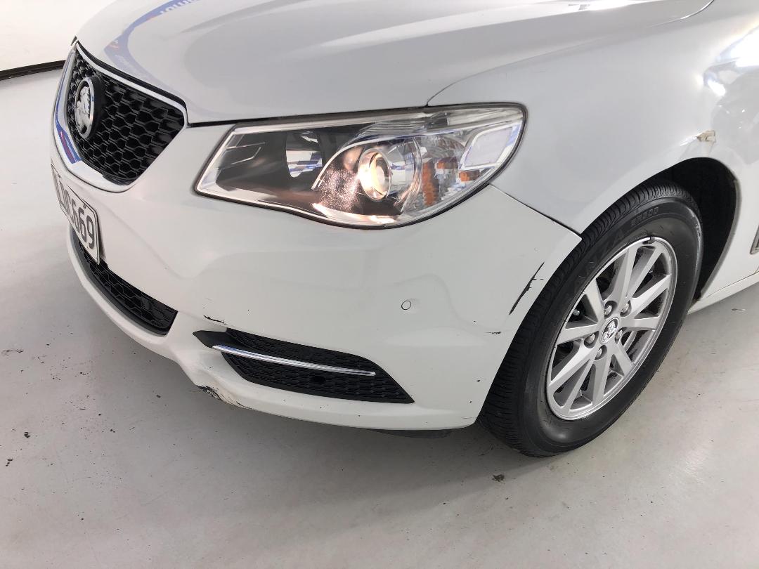 Photo '28' of Holden Commodore