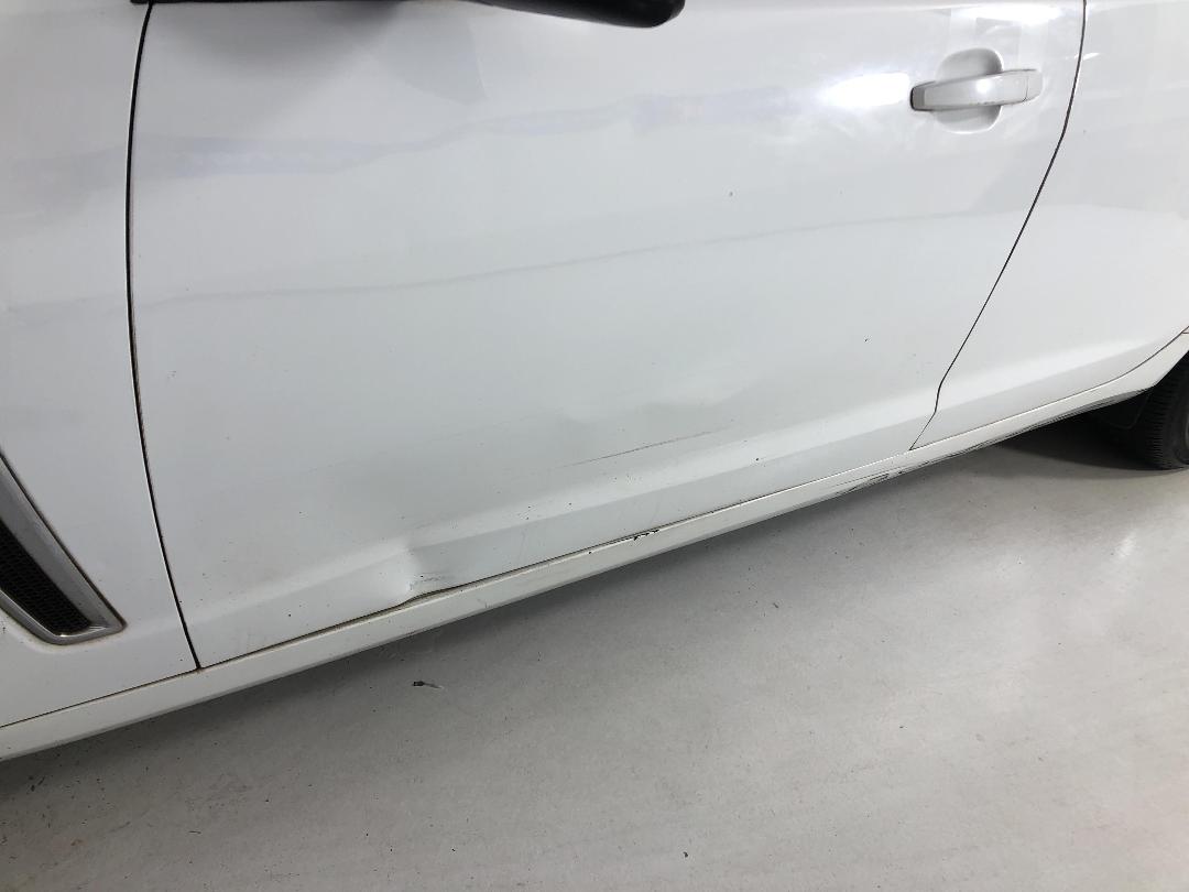 Photo '29' of Holden Commodore