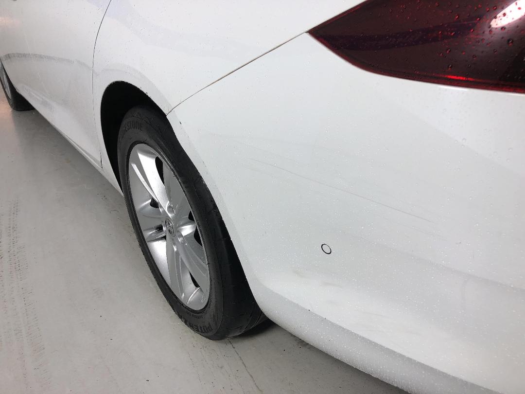 Photo '28' of Holden Commodore Photo '28' of Holden Commodore