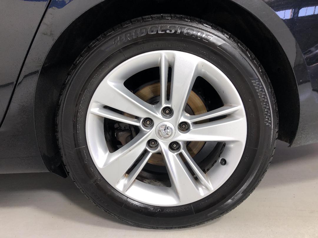 Photo '11' of Holden Commodore