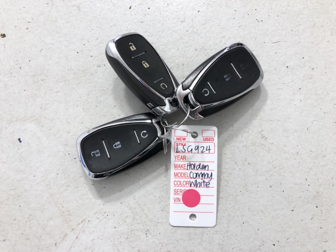 Photo '22' of Holden Commodore Photo '22' of Holden Commodore