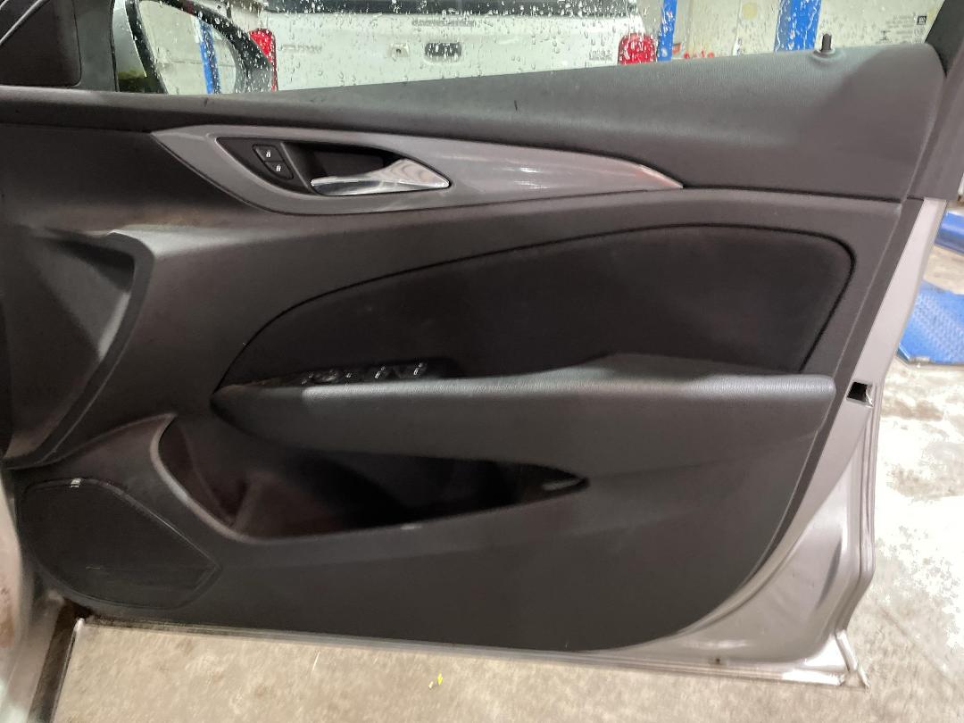 Photo '12' of Holden Commodore LT Wagon Photo '12' of Holden Commodore LT Wagon