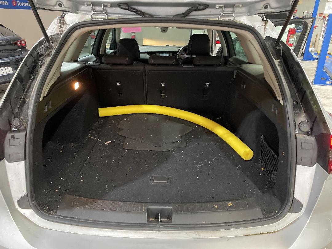 Photo '14' of Holden Commodore LT Wagon Photo '14' of Holden Commodore LT Wagon