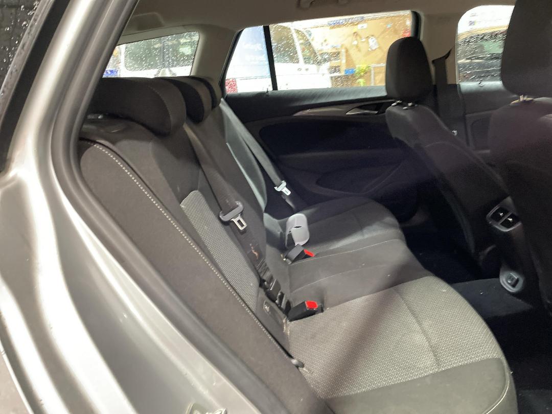 Photo '16' of Holden Commodore LT Wagon Photo '16' of Holden Commodore LT Wagon