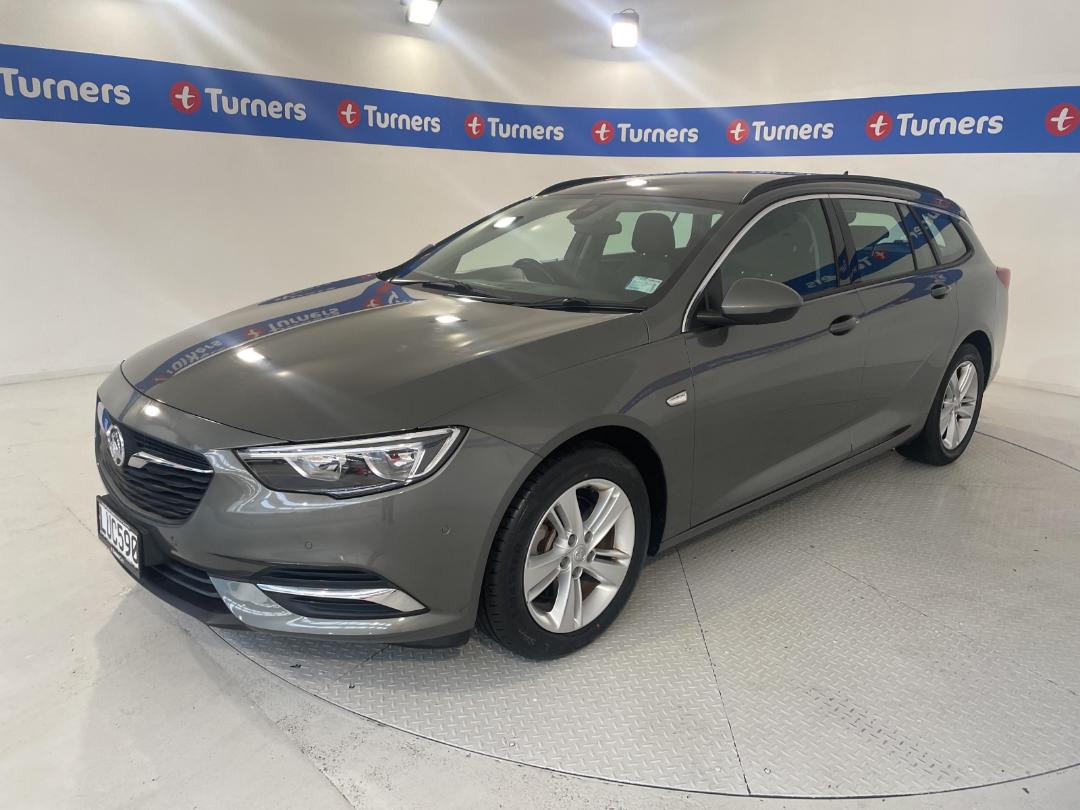 Photo '4' of Holden Commodore Photo '4' of Holden Commodore