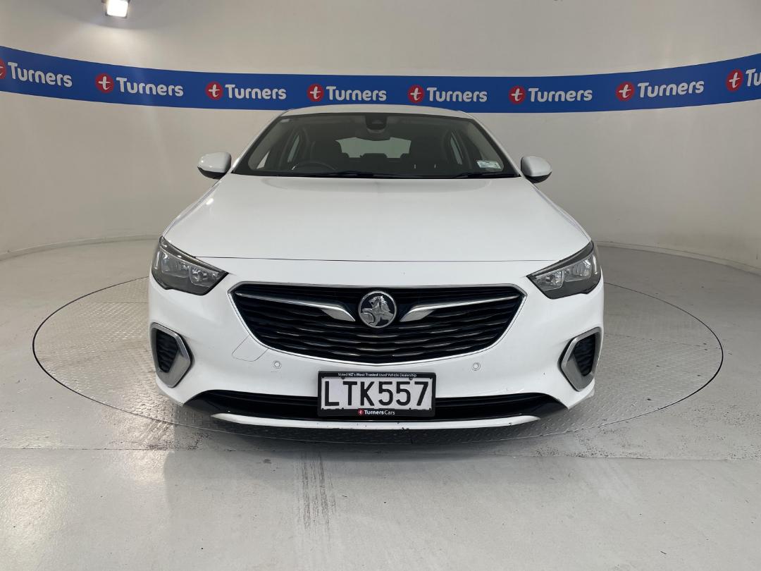 Photo '2' of Holden Commodore Photo '2' of Holden Commodore