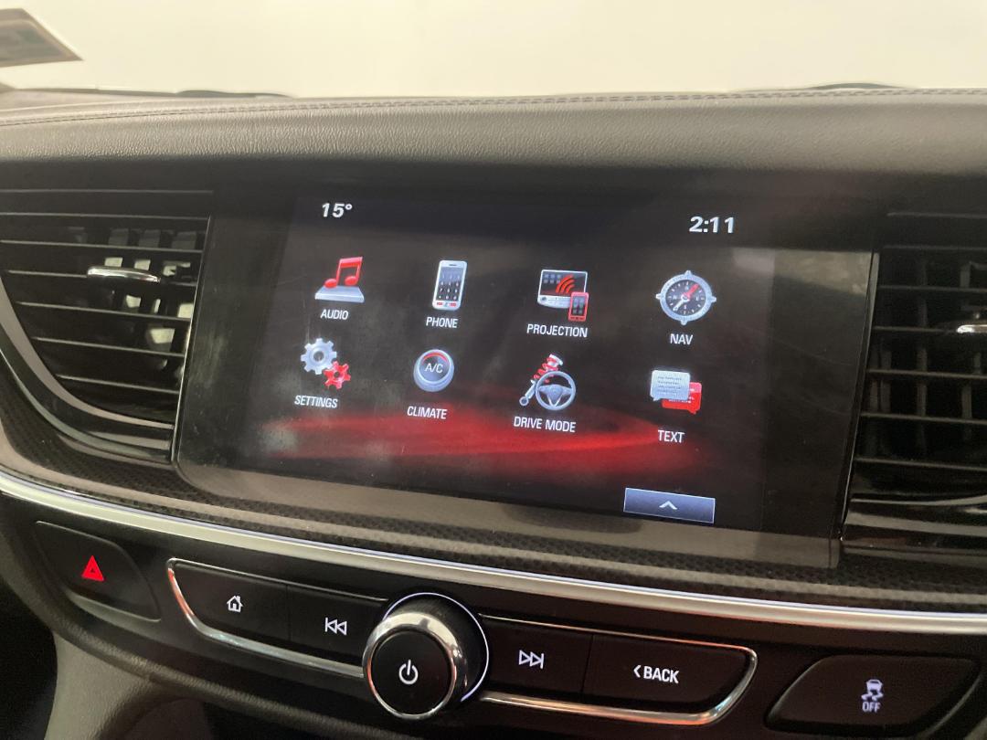 Photo '29' of Holden Commodore Photo '29' of Holden Commodore