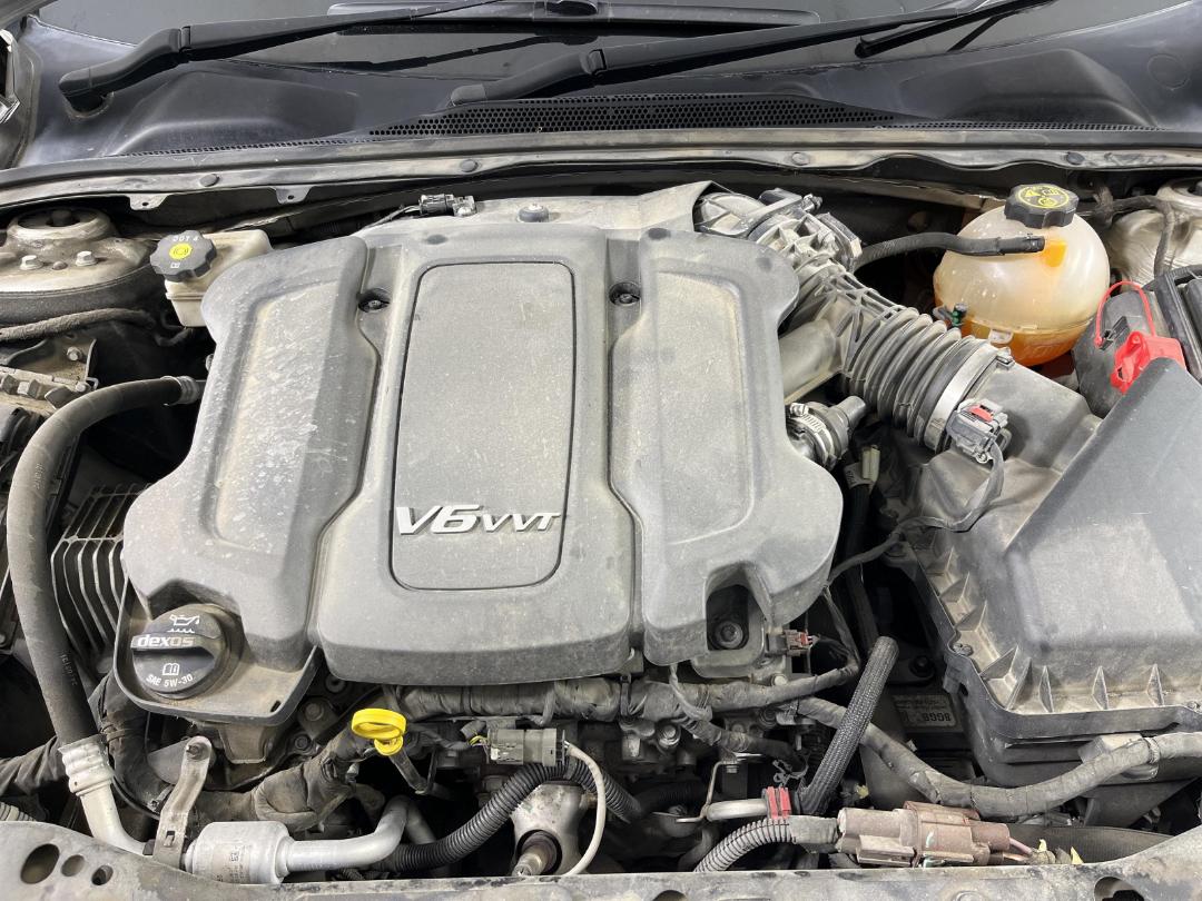 Photo '11' of Holden Commodore RS-V Photo '11' of Holden Commodore RS-V