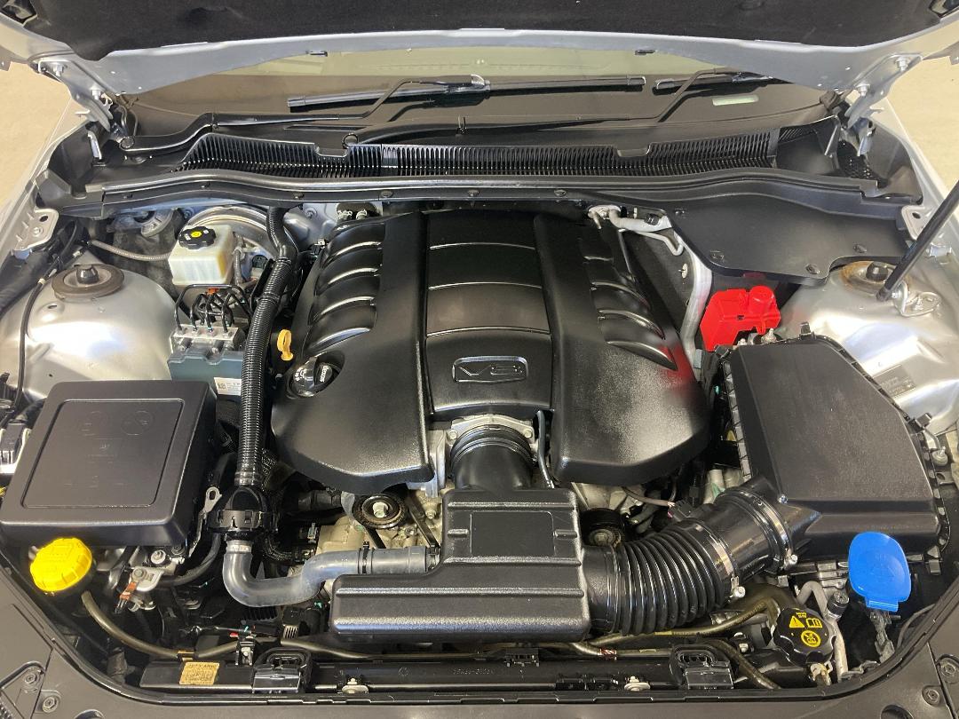 Photo '13' of Holden Commodore Photo '13' of Holden Commodore