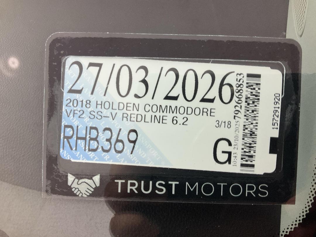 Photo '24' of Holden Commodore Photo '24' of Holden Commodore