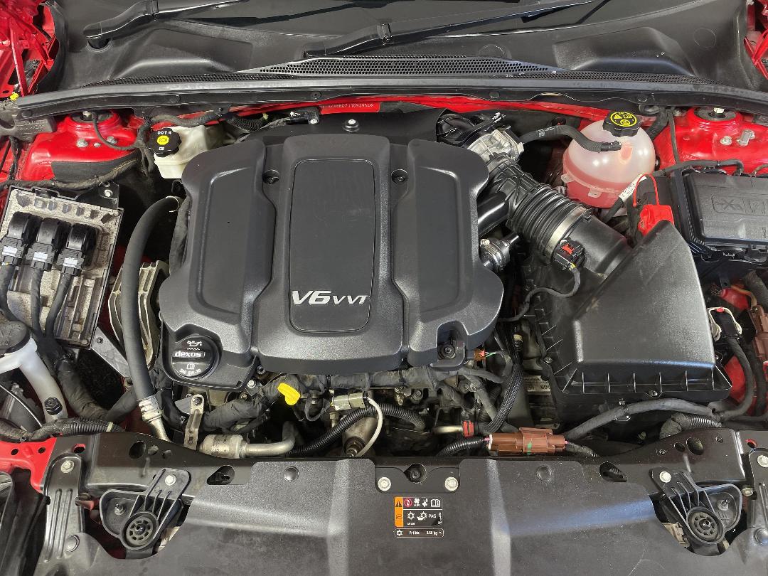 Photo '13' of Holden Commodore Photo '13' of Holden Commodore