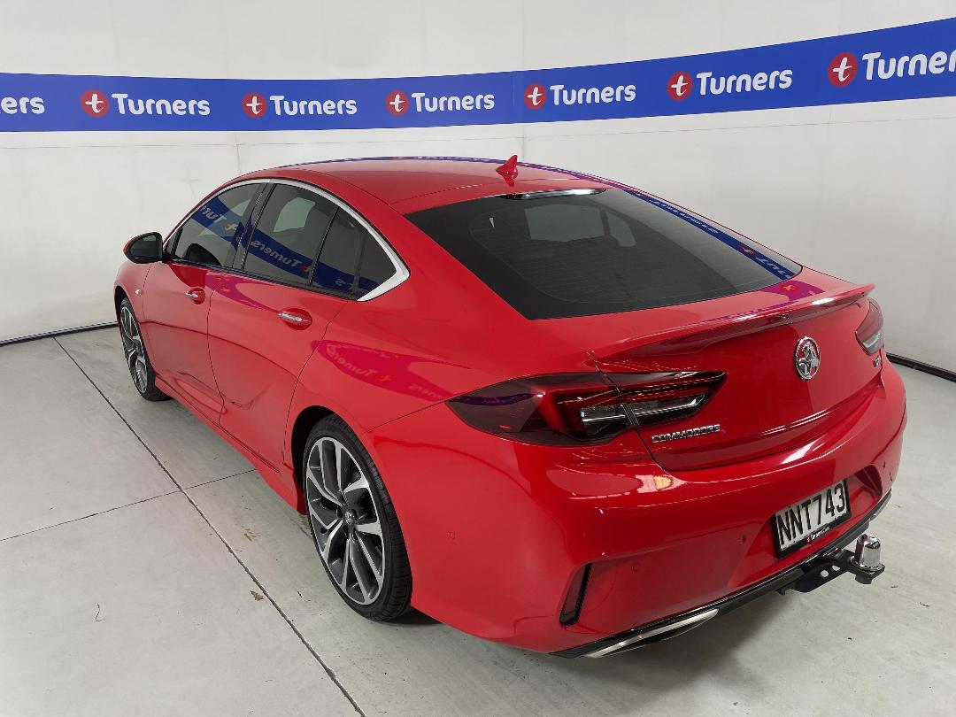 Photo '5' of Holden Commodore Photo '5' of Holden Commodore