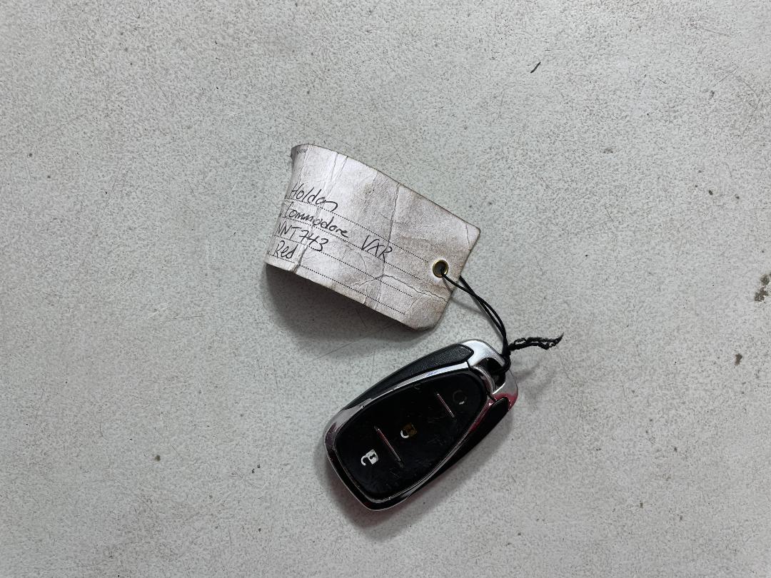 Photo '22' of Holden Commodore Photo '22' of Holden Commodore