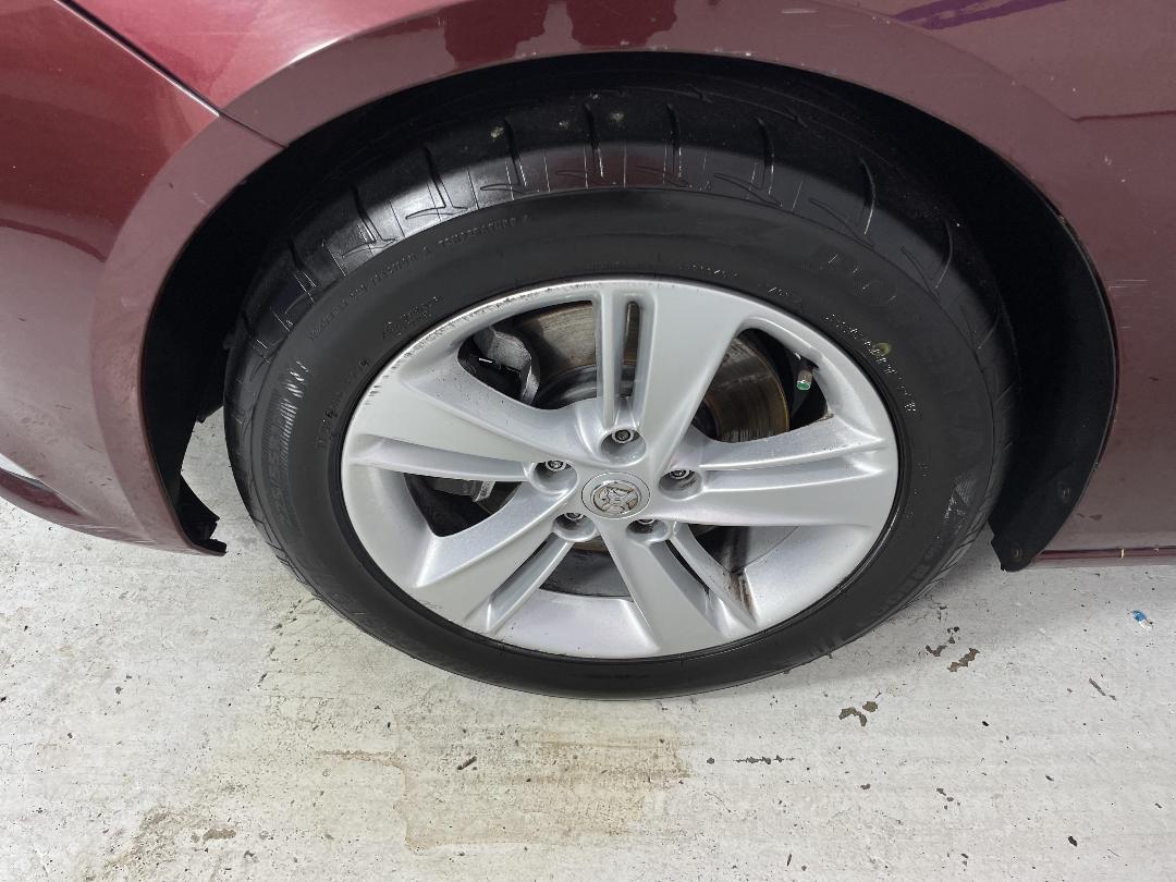 Photo '10' of Holden Commodore