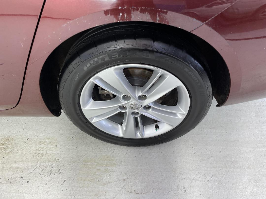 Photo '11' of Holden Commodore