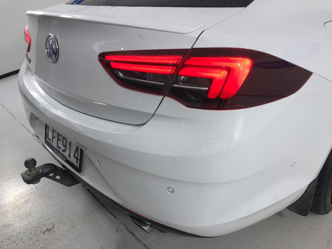 Photo '26' of Holden Commodore