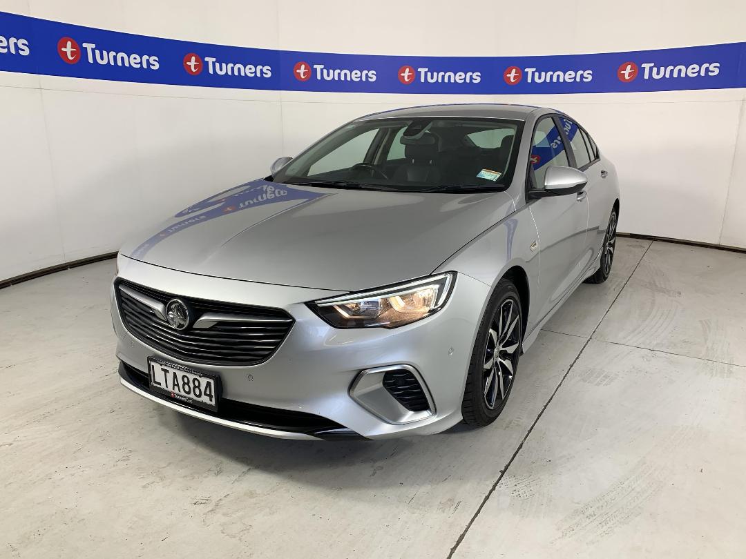 Photo '4' of Holden Commodore Photo '4' of Holden Commodore