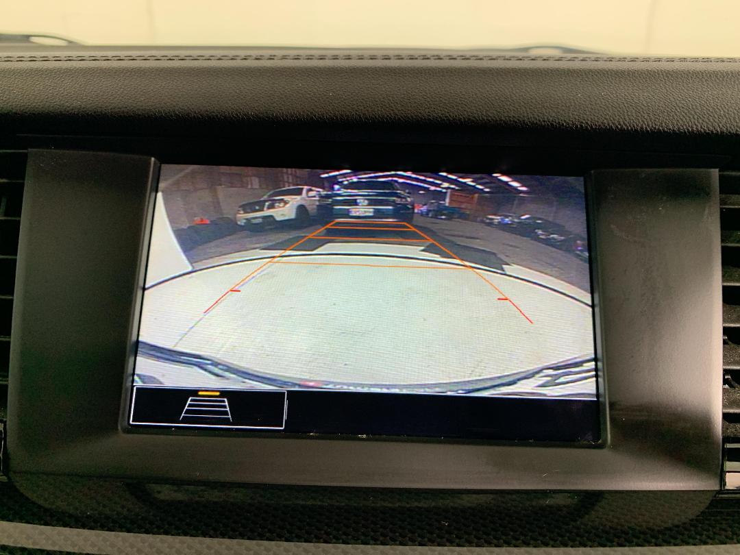 Photo '26' of Holden Commodore Photo '26' of Holden Commodore