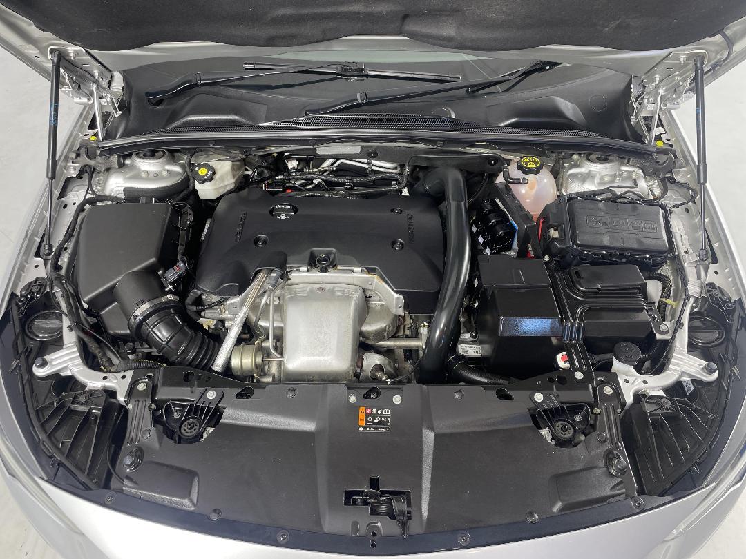 Photo '13' of Holden Commodore